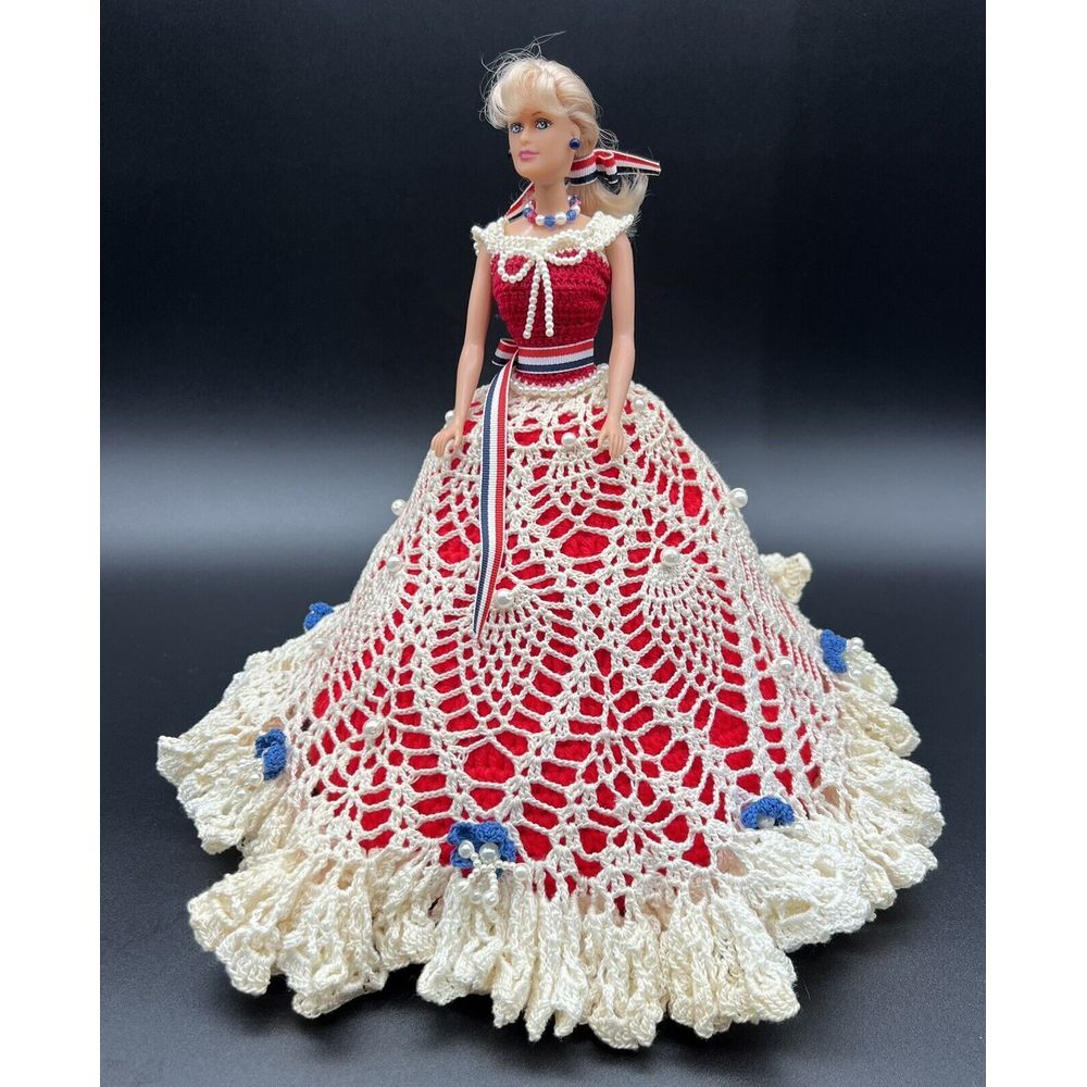 Annie Favorite Crochet Fashion Doll 12"‎